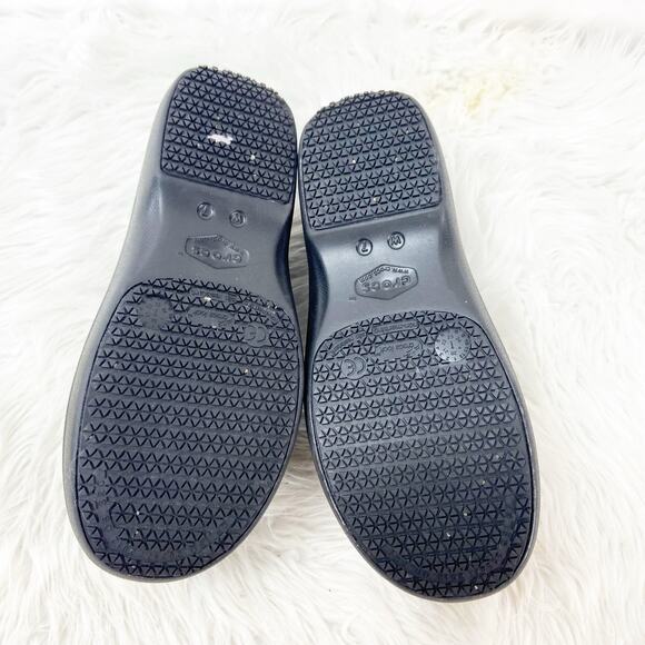 Crocs Dual Comfort US 7 Womens Black Rubber Slip On Closed Toe Clog Shoes - Picture 11 of 13